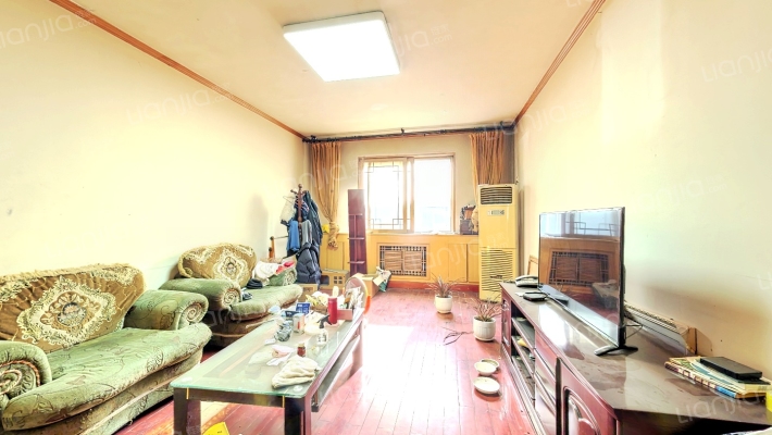 科荣花园小区二手房实景图