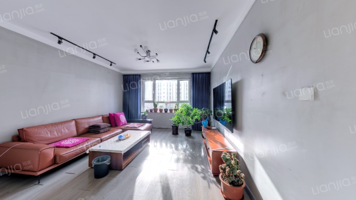 领秀蓝珀湖三期二手房实景图