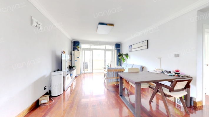 莲琼苑二手房实景图