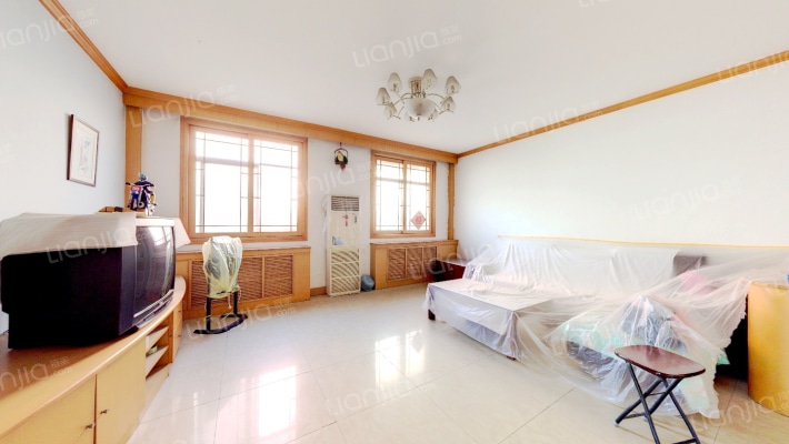 工人路338号院二手房实景图