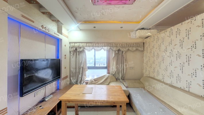 書香國際公寓二手房实景图