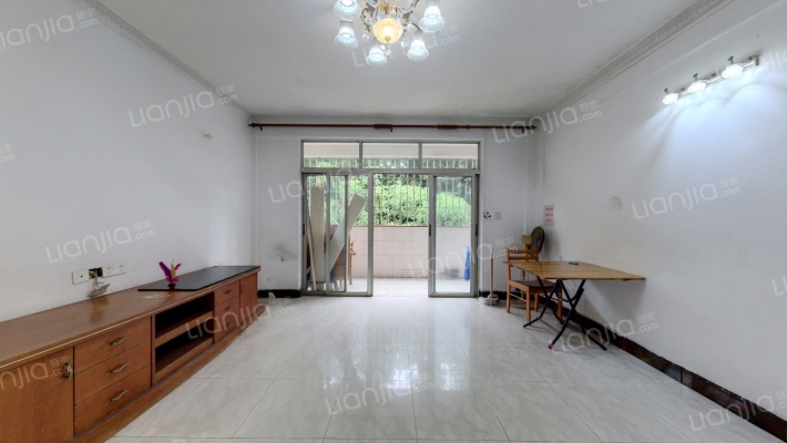 富湾花园二手房实景图