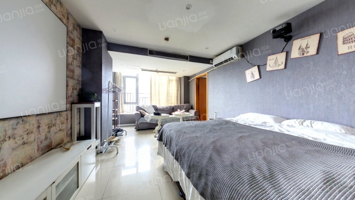 富力史丹尼国际公寓二手房实景图