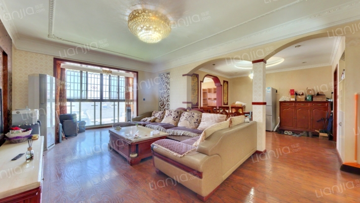 星月尚溪河畔二手房实景图