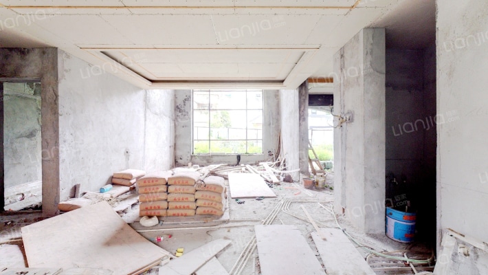 龙翔山庄二手房实景图