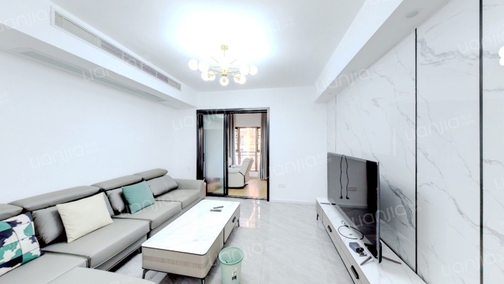 国际公园贝肯郡二手房实景图