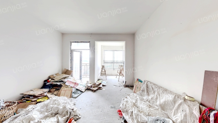 云天锦绣前程二手房实景图