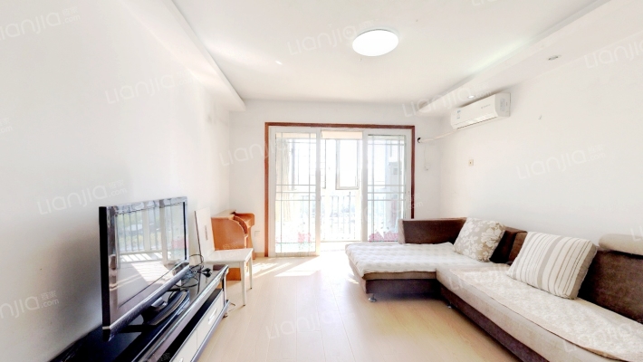 荣上居二手房实景图