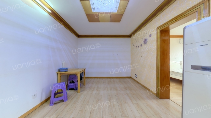 竹山路360号二手房实景图