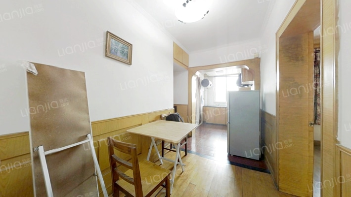 尹江岸社区二手房实景图