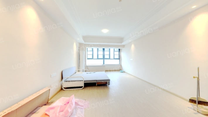 绿地悦澜湾二期二手房实景图