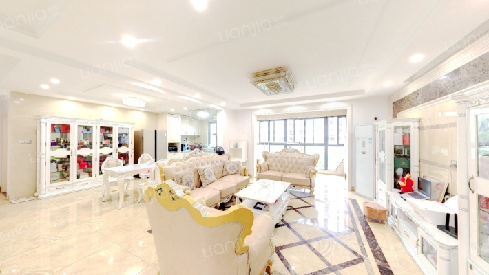 水晶森林一期二手房实景图