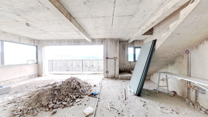 龙缘聚乐汇二手房实景图