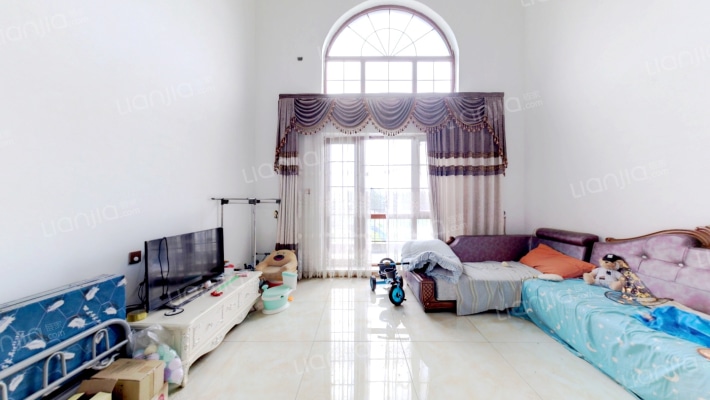 绿洲湾8号二手房实景图