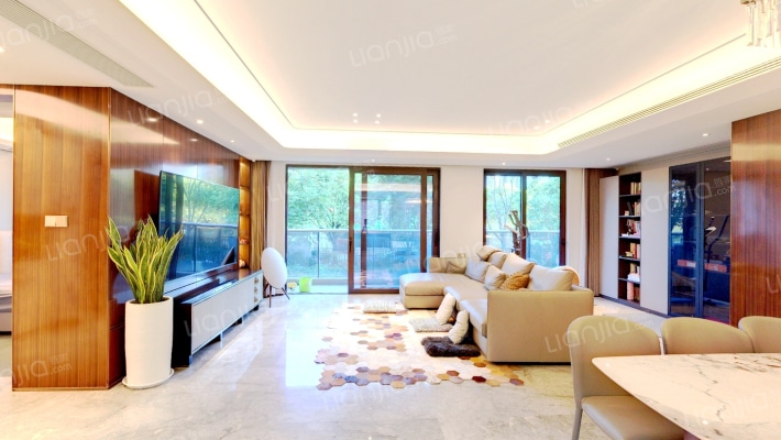 前湾国际社区中区二手房实景图