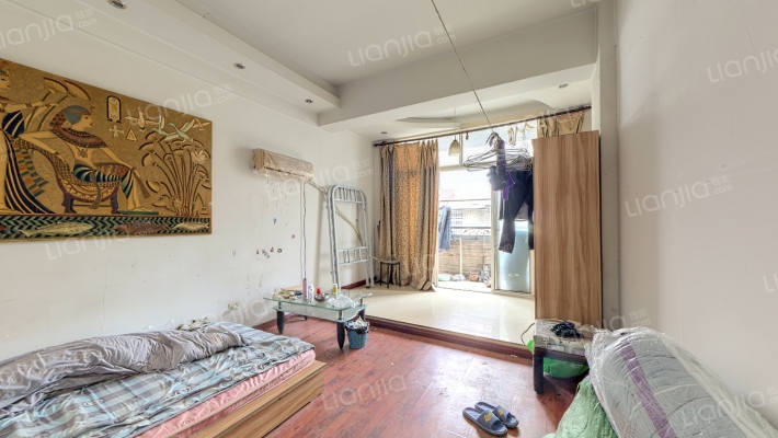 华微商厦二手房实景图