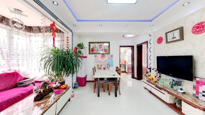 水印蓝庭二手房实景图