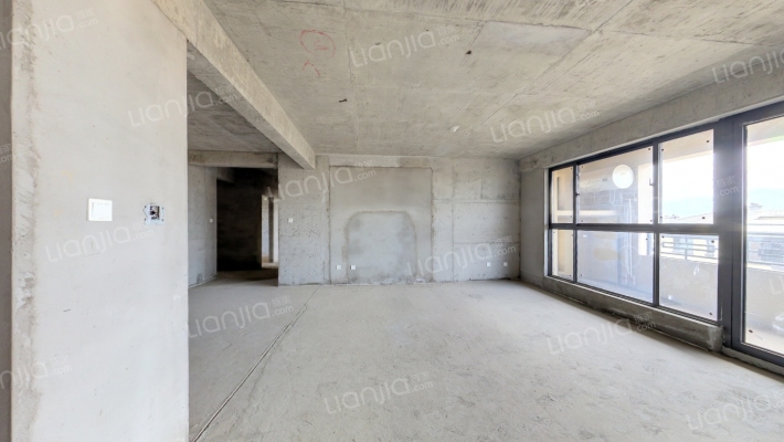 金旅南璟台二手房实景图