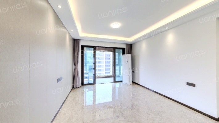 招商华发依云曦城二手房实景图