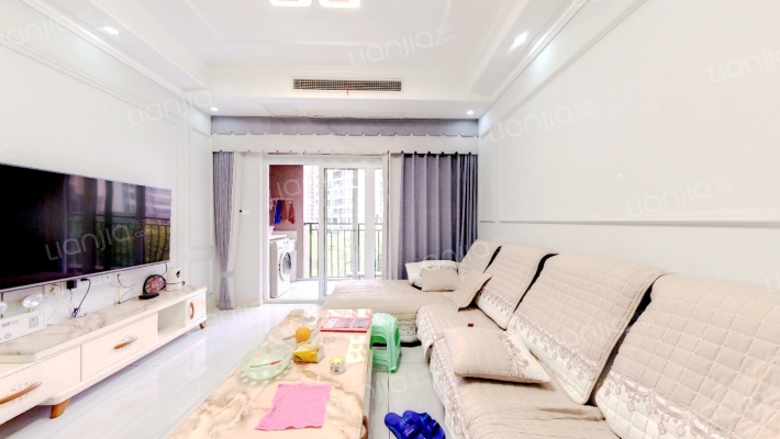 铂爵郡一期二手房实景图