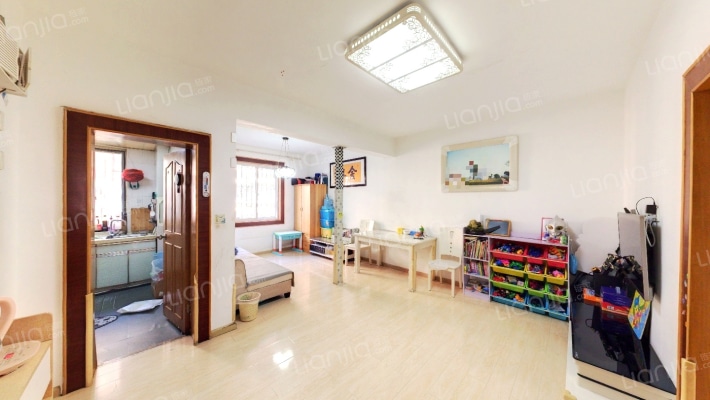 大港新村二手房实景图