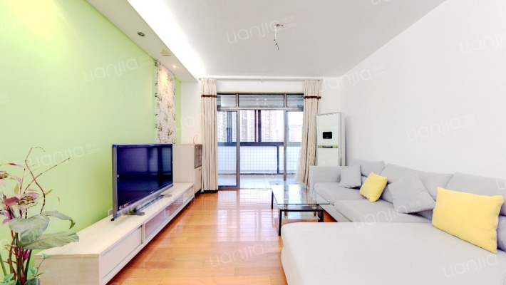 保利香槟苑（一期）二手房实景图