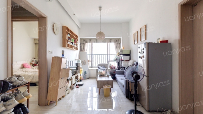 百信广场二手房实景图