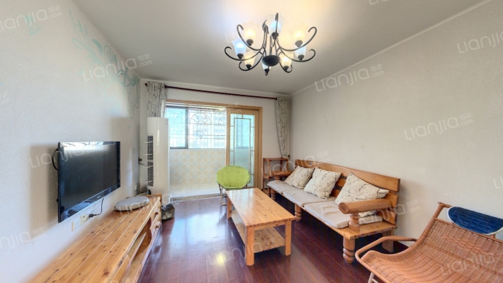 边检宿舍二手房实景图