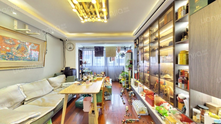 汇龙花苑(徐汇)二手房实景图