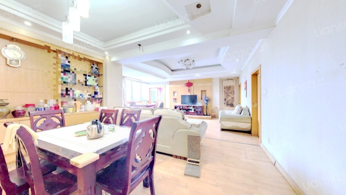 新街34号二手房实景图