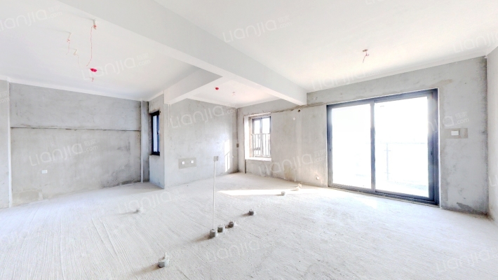 中建龙庭嘉园B区二手房实景图