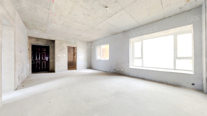 泰祺棕榈湖三期二手房实景图