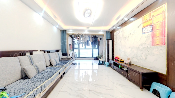 碧桂园西湖名城五号院二手房实景图