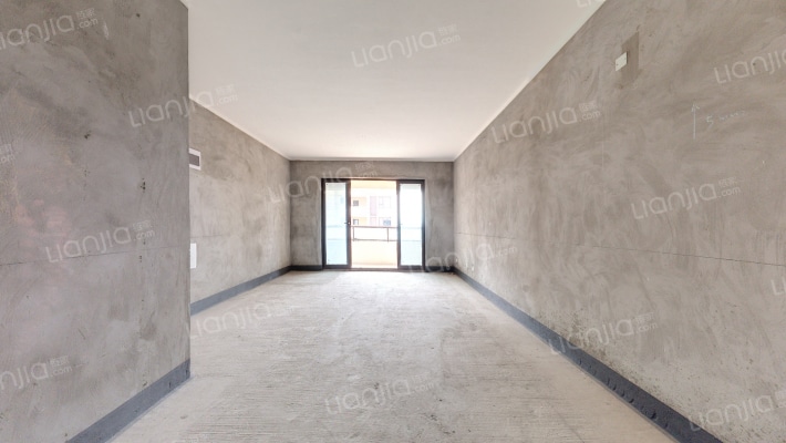 中伦金海岸二手房实景图