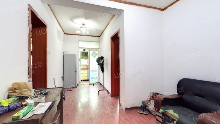 霁虹园小区二手房实景图