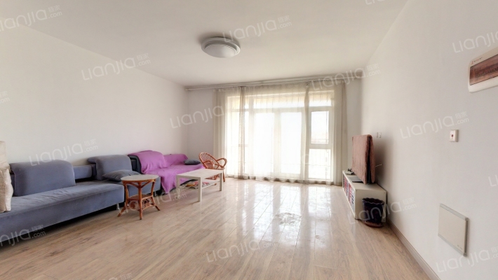 中旅国际小镇东区二手房实景图