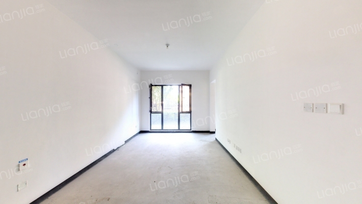 融创臻园二期二手房实景图