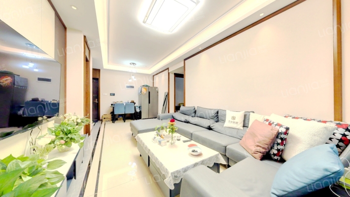 蓝光观岭国际社区翡翠湾二手房实景图