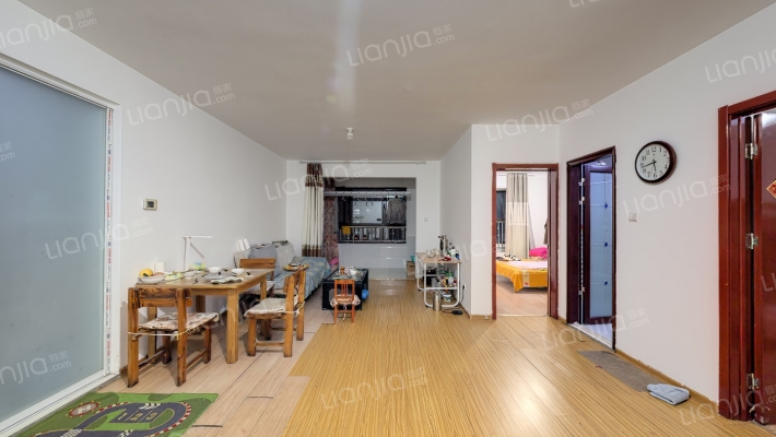 唐郡荷花园二手房实景图