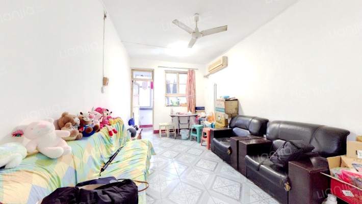 青年路73号二手房实景图