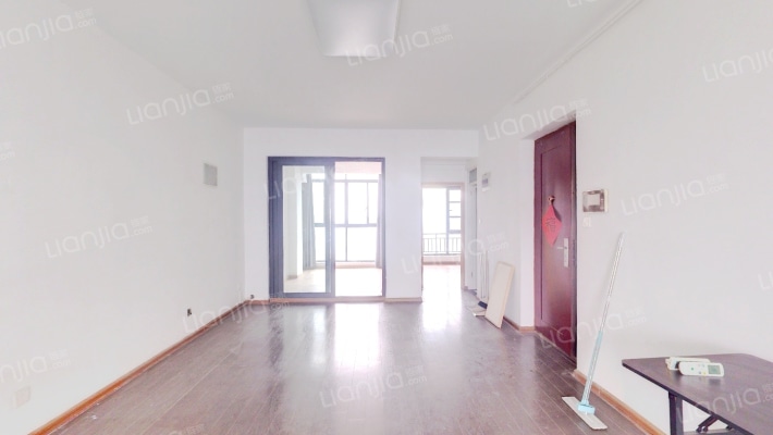 朗郡庭园二手房实景图