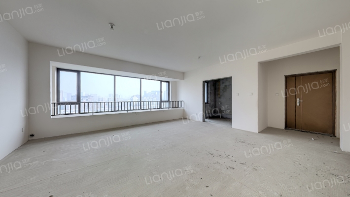 尊邸二手房实景图