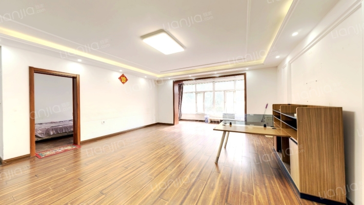 科研小区二手房实景图