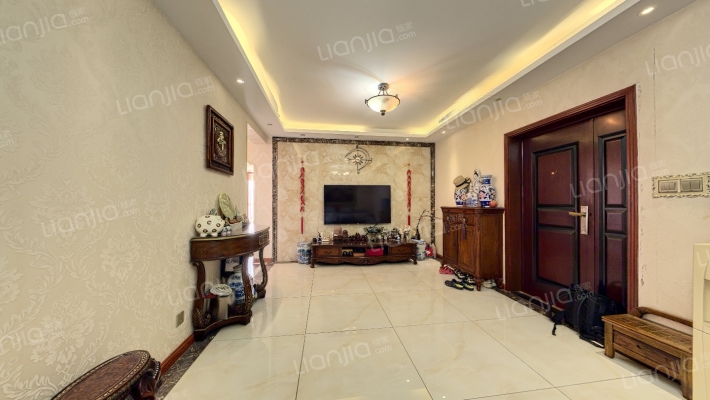 泓景云尚二手房实景图