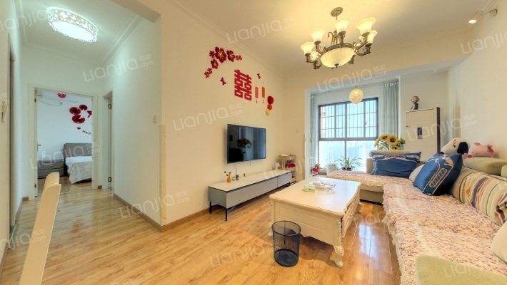 天立香缇华府二手房实景图