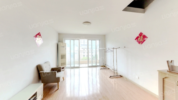 荷花嘉苑二手房实景图