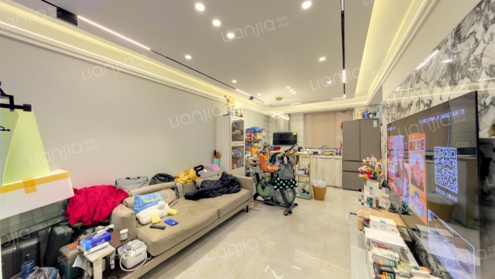 平型关路300弄二手房实景图