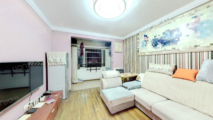 未来蜂巢二手房实景图