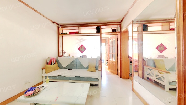 西仲花园二手房实景图