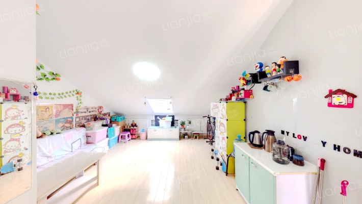 世家花园二手房实景图